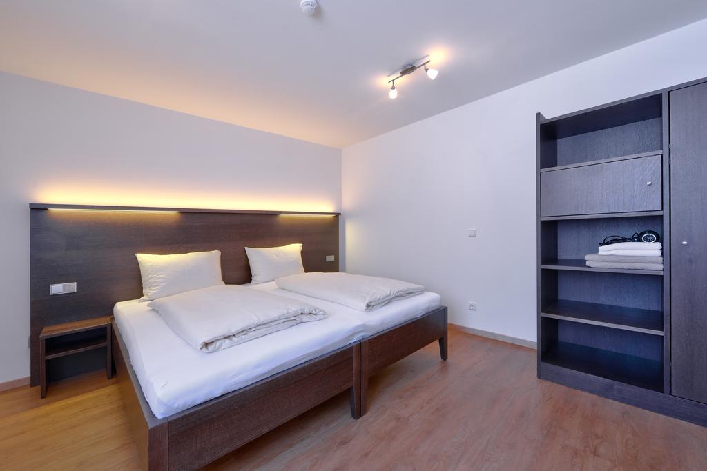 Gaestehaus Am Lindenhain Ердінґ Екстер'єр фото