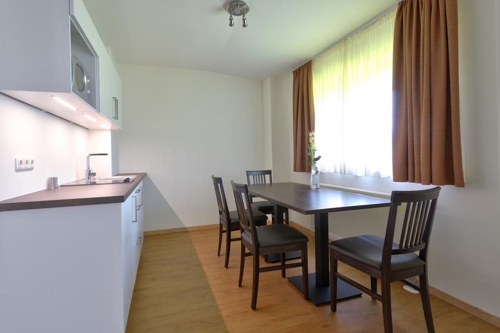 Gaestehaus Am Lindenhain Ердінґ Екстер'єр фото